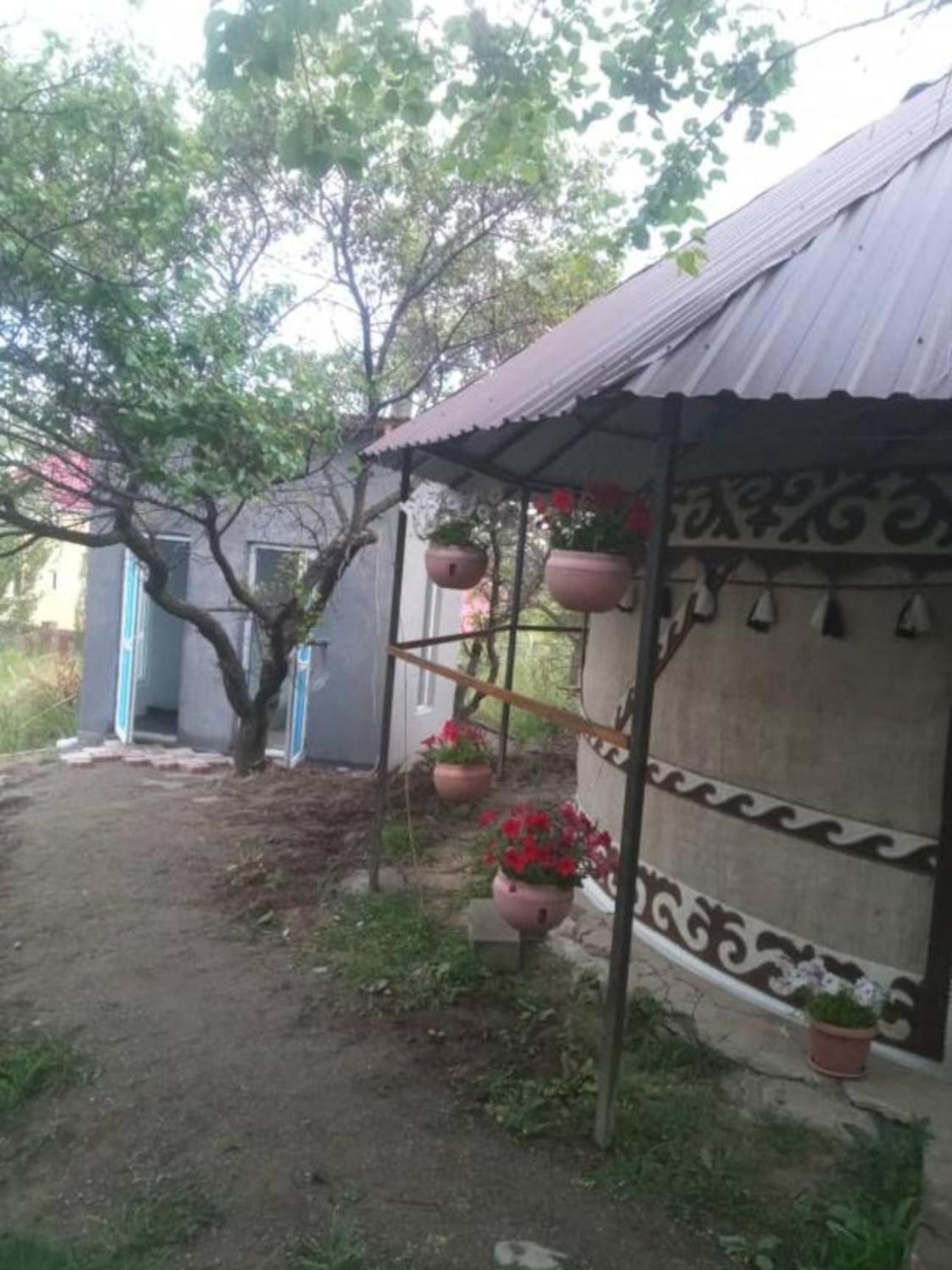 Bed and Breakfast Turan Handmade Yurt With Heated Floors Karakol Exterior foto